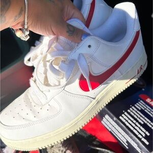 Men’s size 9 Air Force